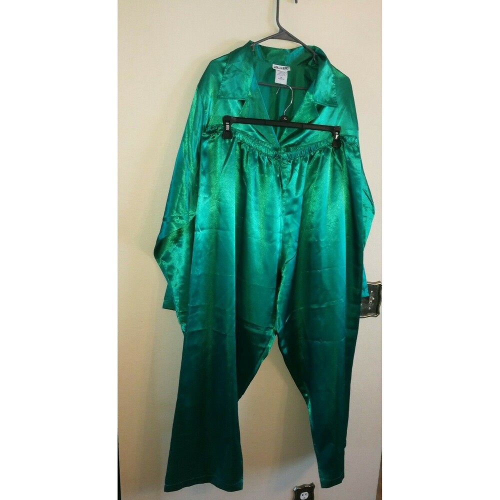 Womens Beautiful 2 pcs Blair Green Set Pajamas Jacket and Pants Size 2XL